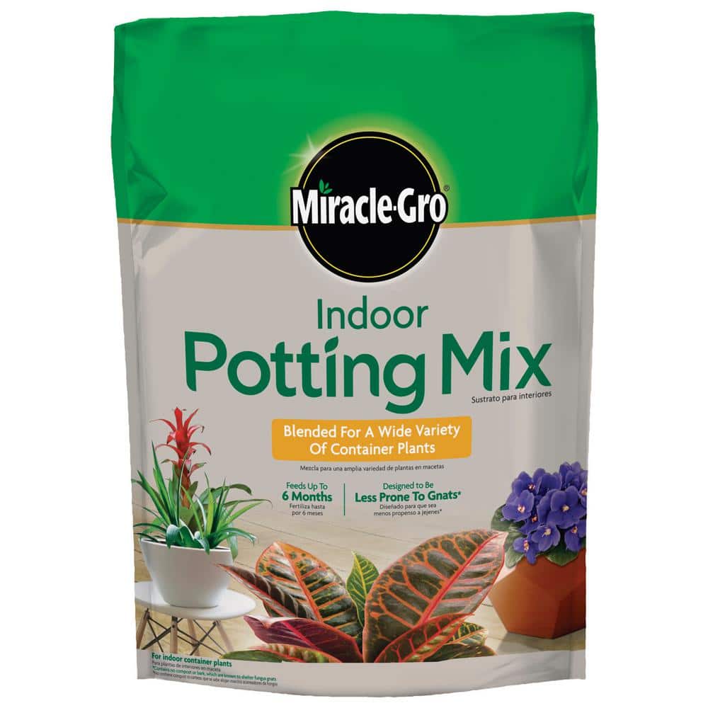 Houseplant potting compost and soil